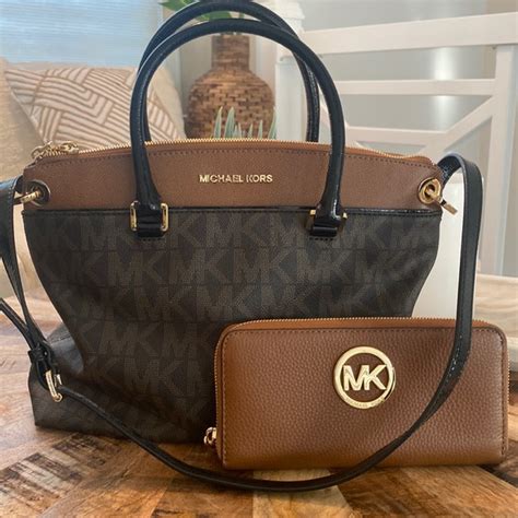 michael kors aubrey signature large satchel|macy's Michael Kors.